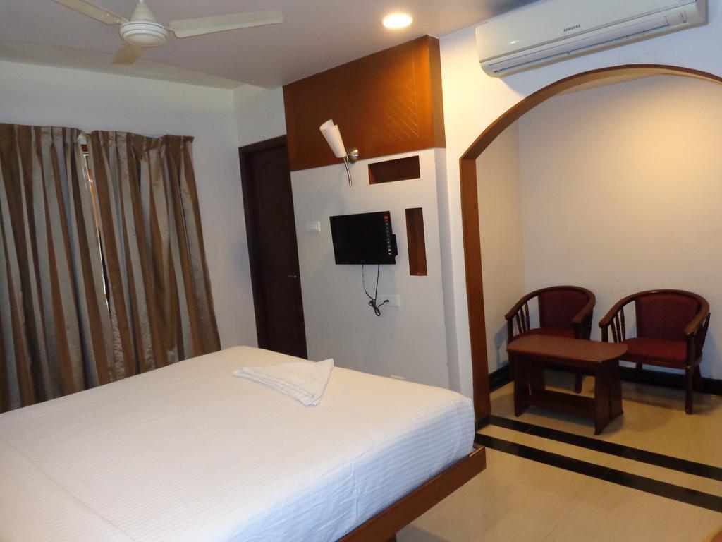 Sanu International Hotel Namakkal Bilik gambar